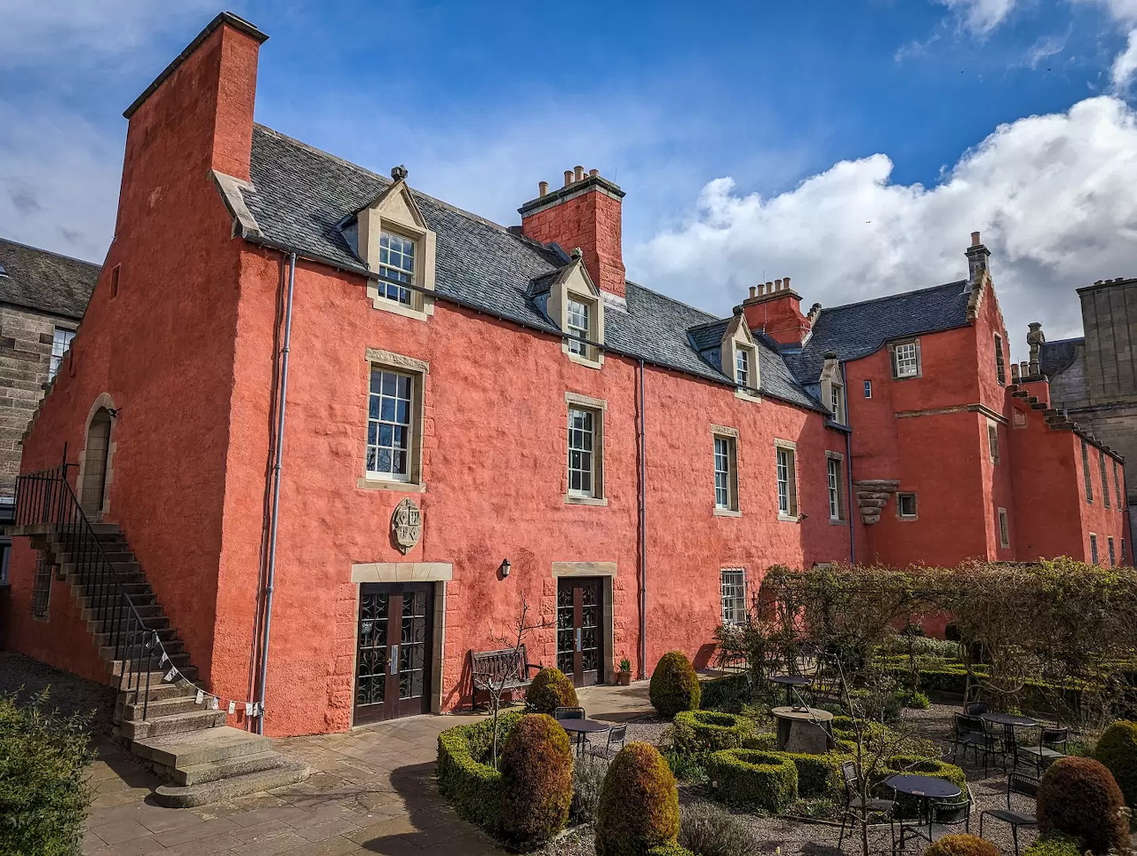 Abbot House, Dunfermline Scotland, Photo by Kathi Kamleitner 9